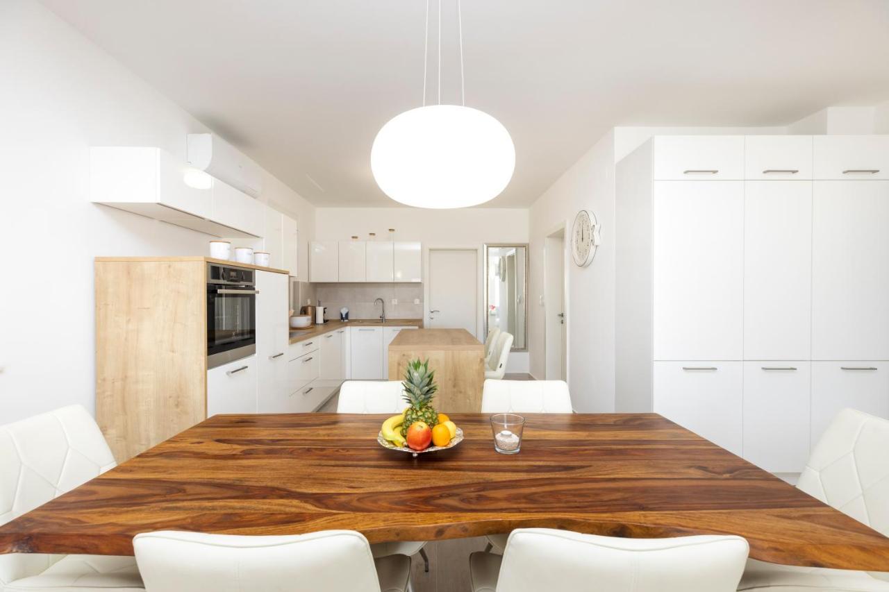 Apartments Tony Mali Losinj Ngoại thất bức ảnh