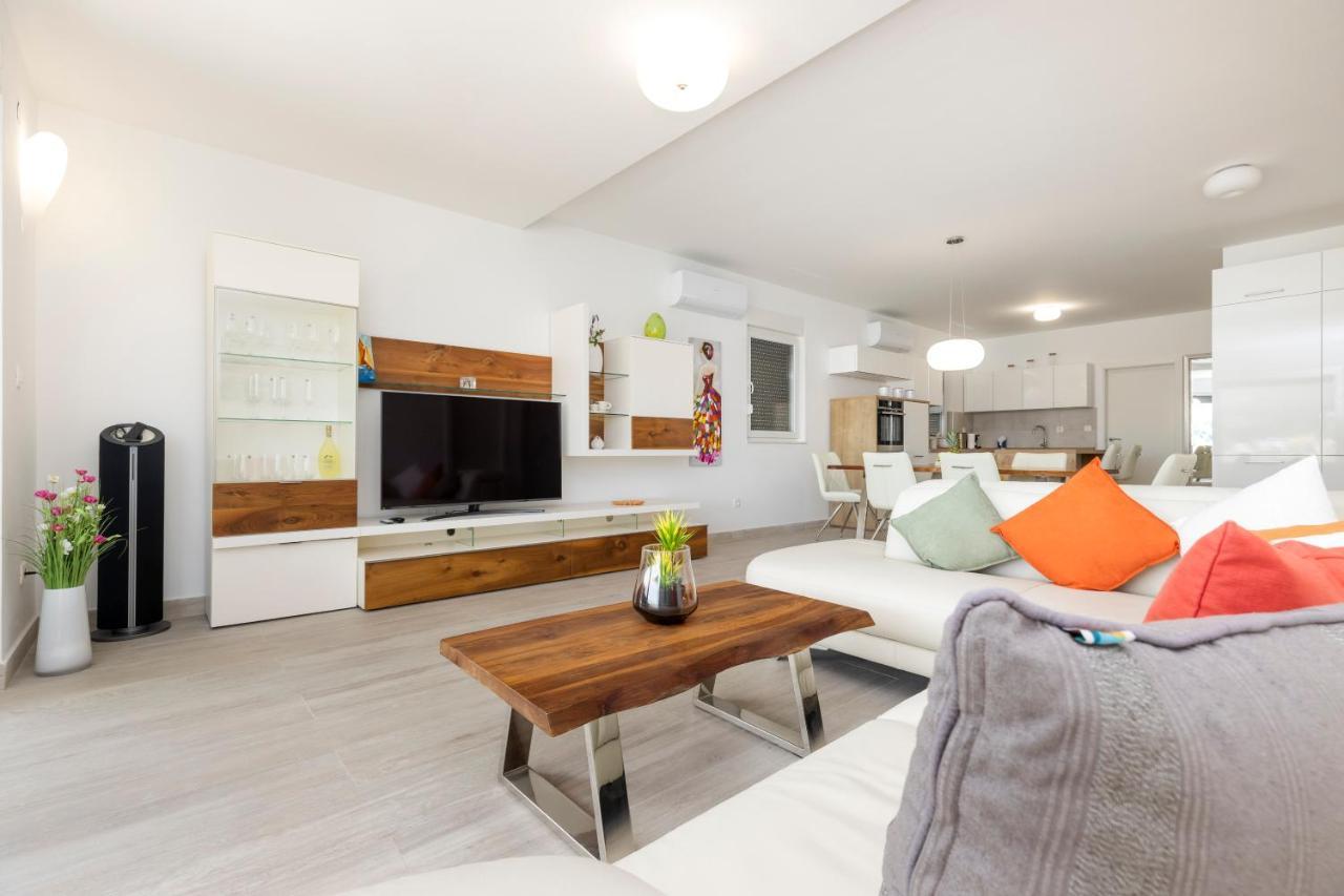Apartments Tony Mali Losinj Ngoại thất bức ảnh